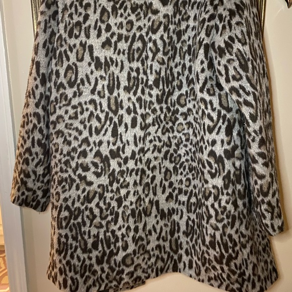 Womens Cheetah Jacket - Picture 4 of 5